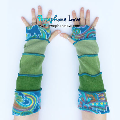 Katwise-inspired green felted 100% cashmere arm warmers-1680